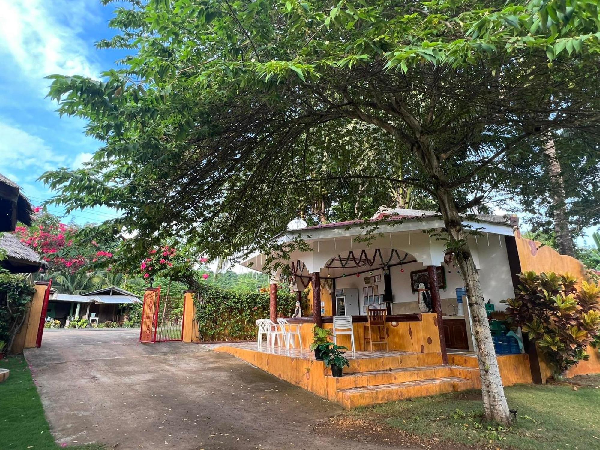 E&N Paradise Island Resort Siquijor Esterno foto