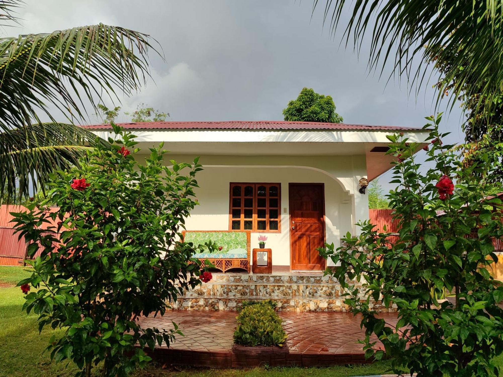 E&N Paradise Island Resort Siquijor Camera foto