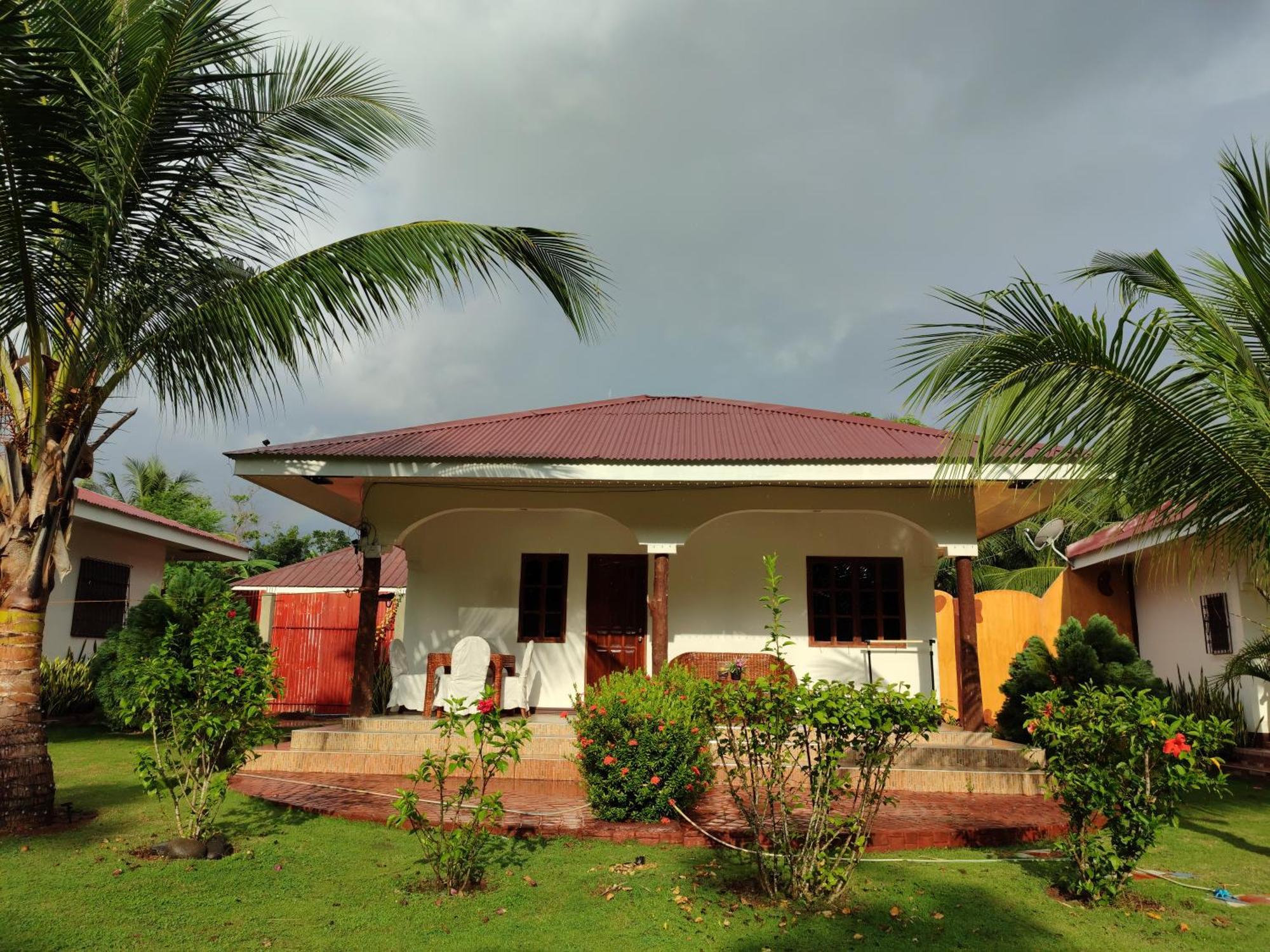 E&N Paradise Island Resort Siquijor Camera foto